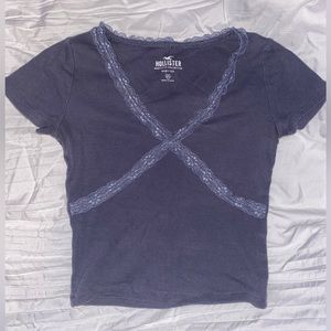 Hollister baby tee, size: xs, color: blue